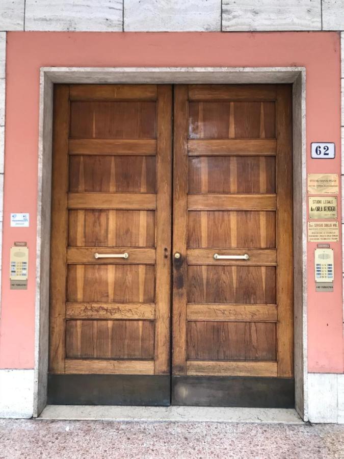 Farolfi Apartments Galliera Bologna Bagian luar foto